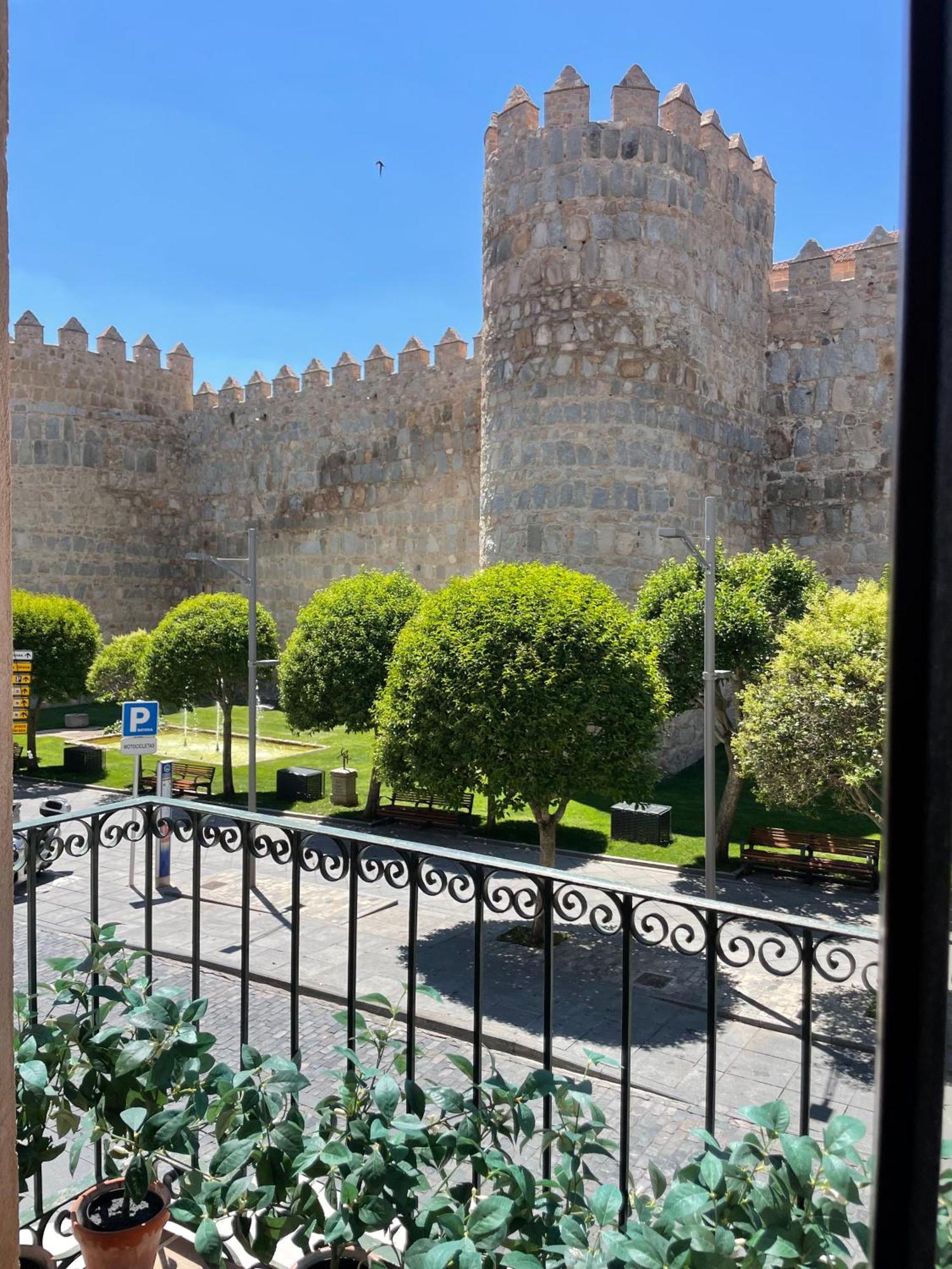 El Balcon De La Muralla Ávila Exterior foto